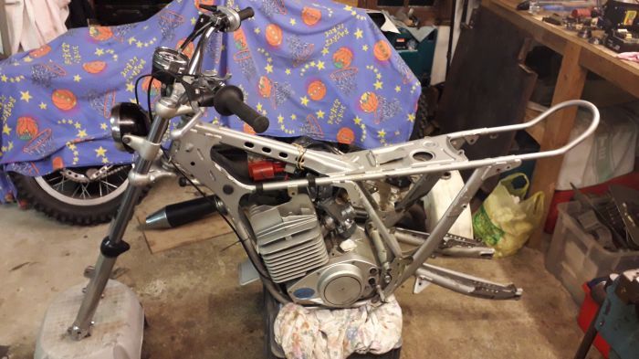 400cc 1975