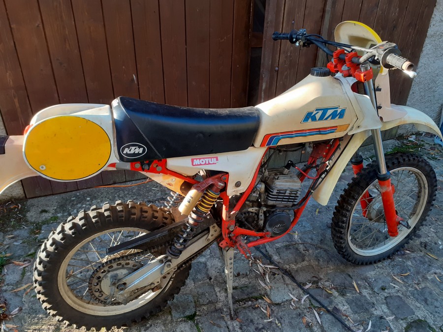 Restauration 125 GS LC 1982 ouane heu gaine