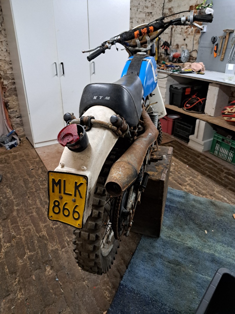 Rénovation KTM 250 ISDT 1976 du plat pays