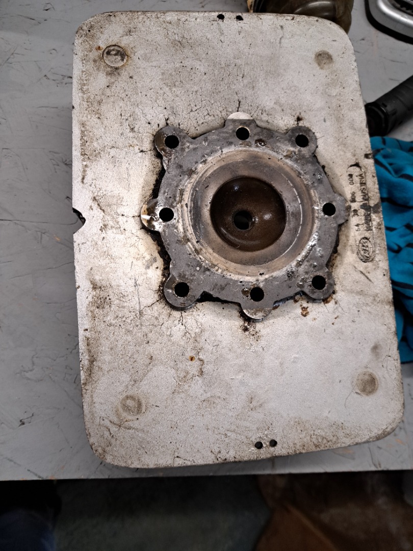 Rénovation KTM 250 ISDT 1976 du plat pays