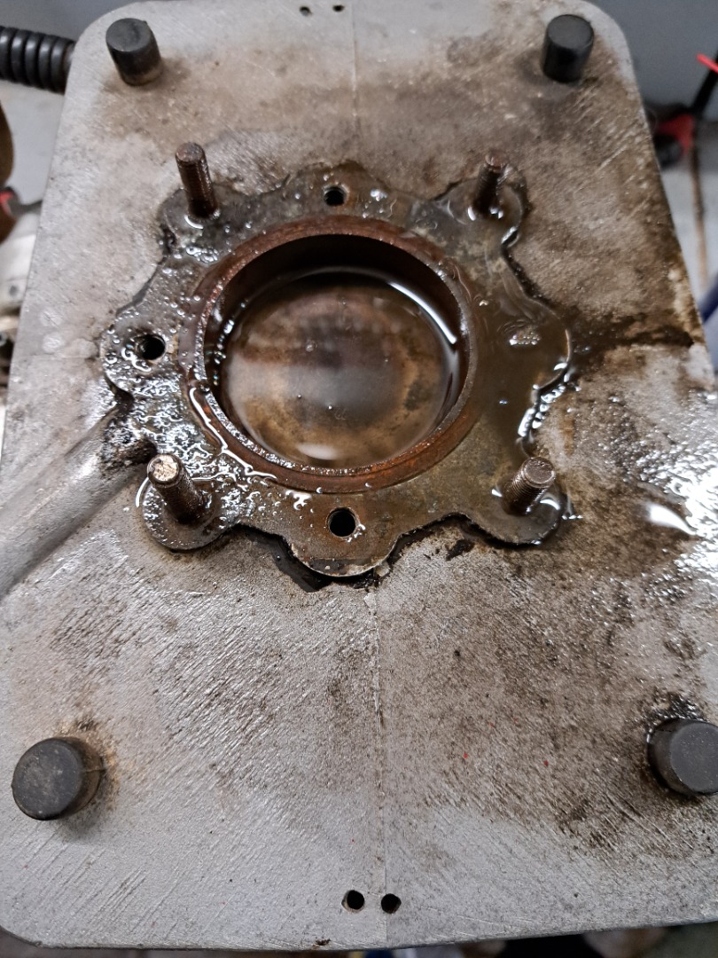Rénovation KTM 250 ISDT 1976 du plat pays