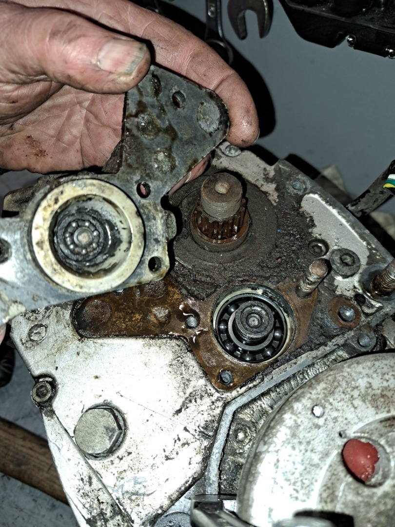 Rénovation KTM 250 ISDT 1976 du plat pays