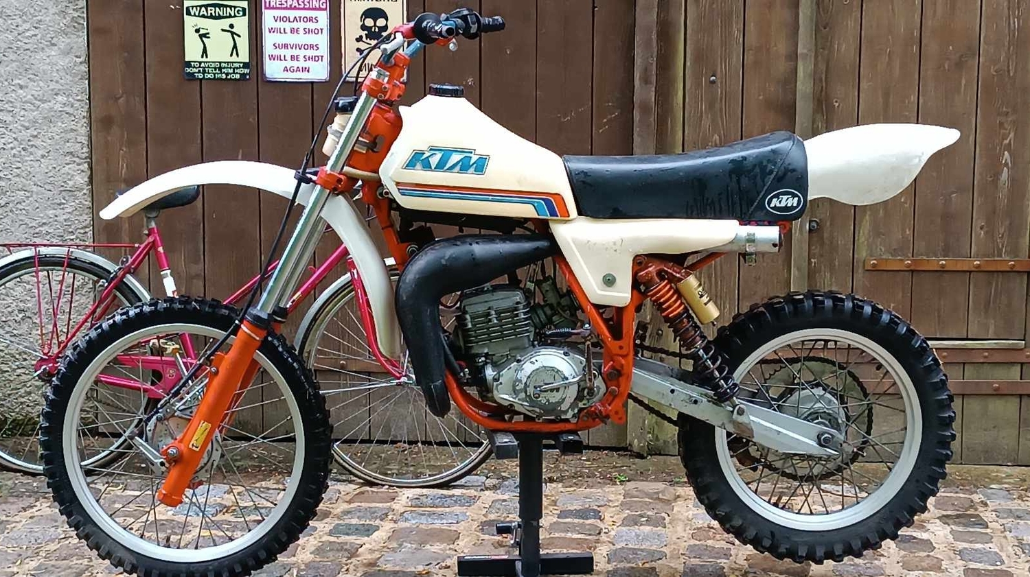Restauration 125 GS LC 1982 ouane heu gaine