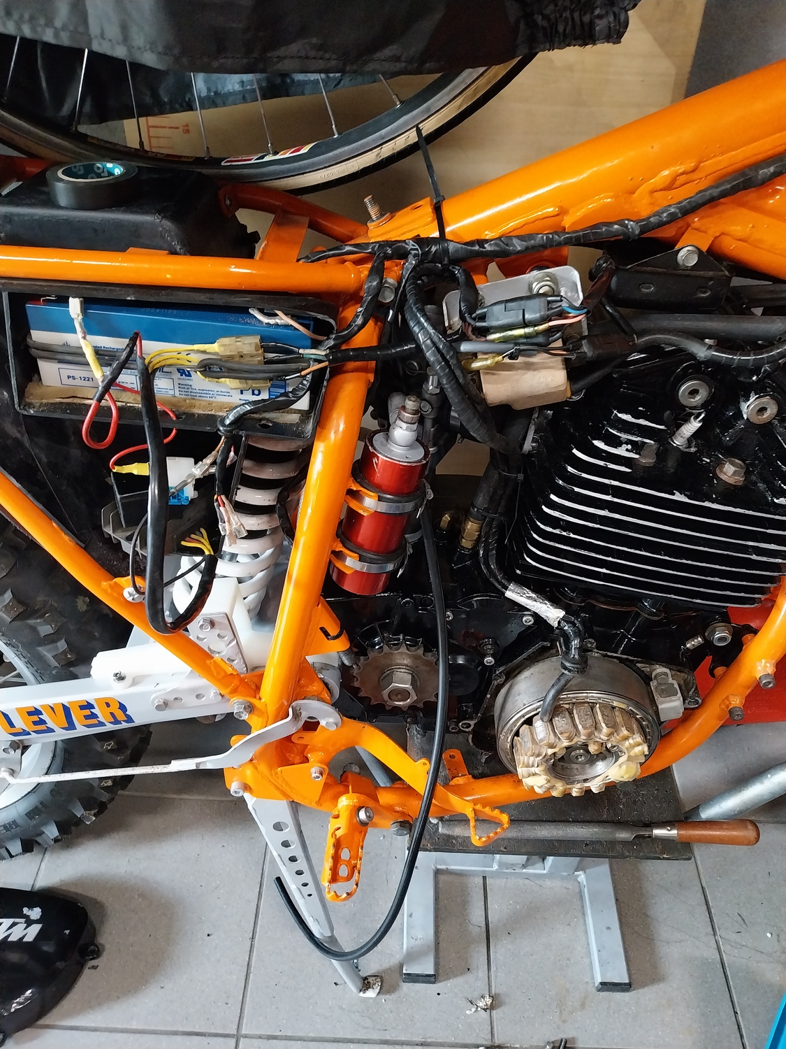 Demande d'informations KTM 504 Rotax