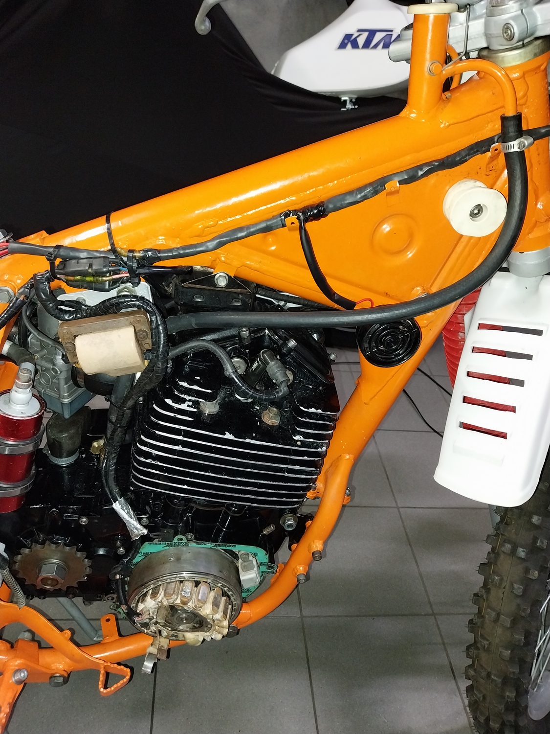 Demande d'informations KTM 504 Rotax