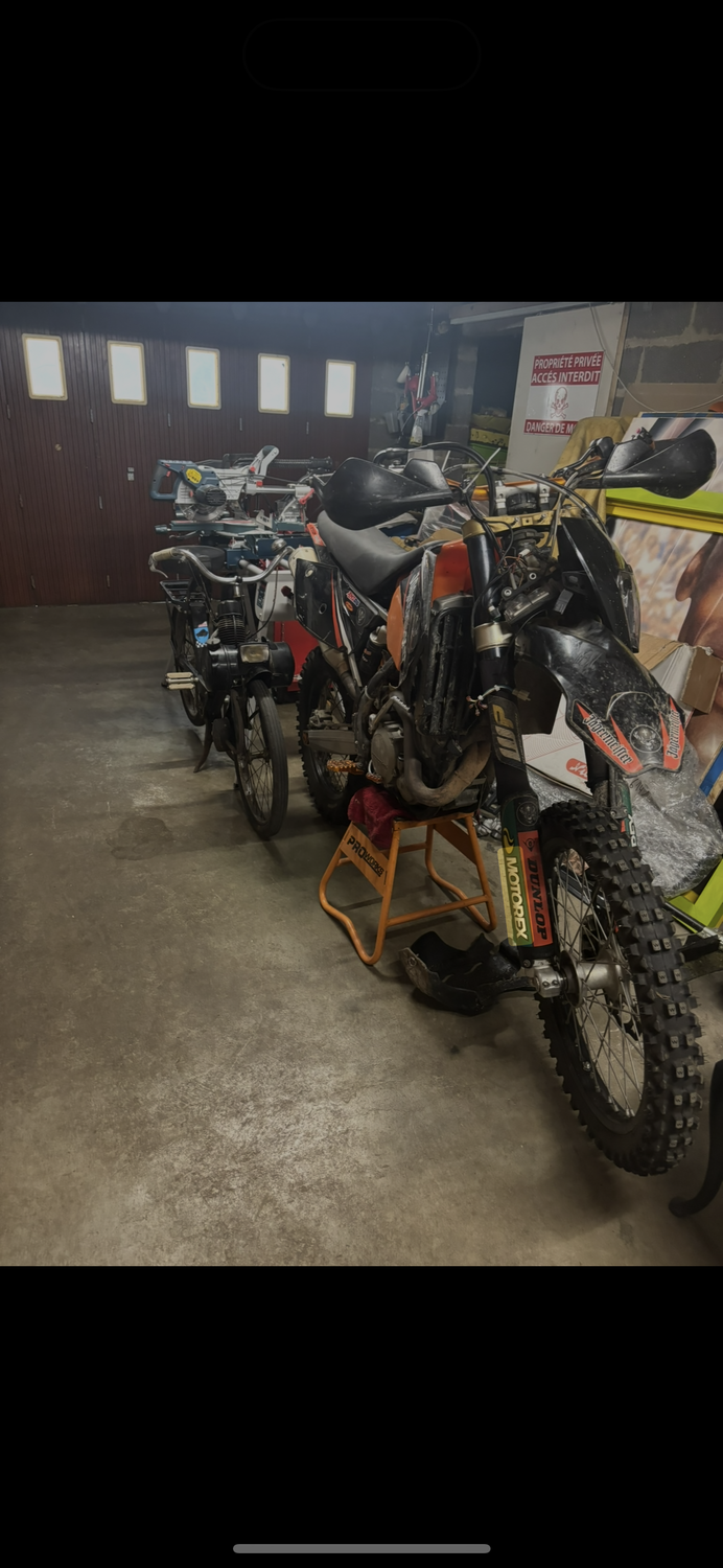 Appele l'aide 450 exc f 2007